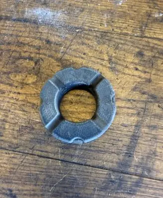 Nissan Leaf I (ZE0) Front coil spring rubber mount 54464CY00B
