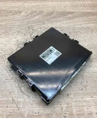 Toyota Verso Comfort/convenience module 896900F010 MB1028500181 POWERMANAGEMENT