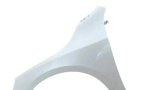 Volvo V60 Fender