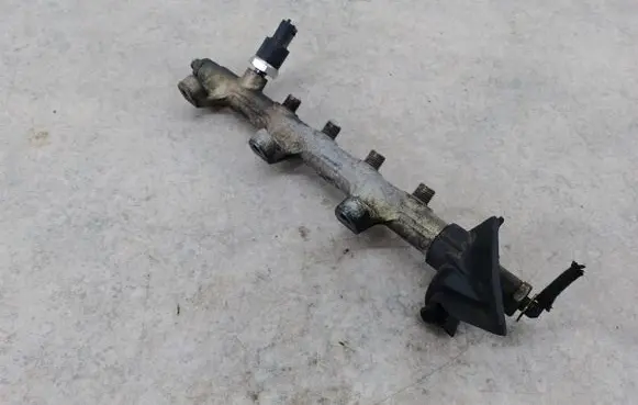 Opel Movano A Fuel main line pipe 8200023961