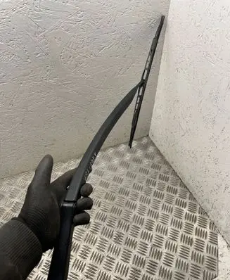 Alfa Romeo 147 Front wiper blade arm 4467340