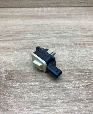 BMW 3 F30 F35 F31 Airbag deployment crash/impact sensor 9217711 713151201