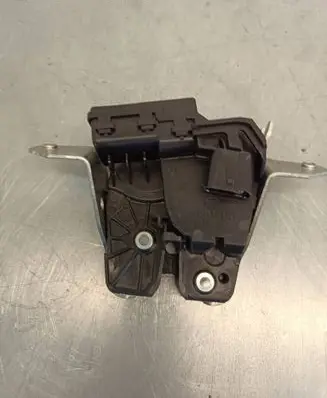 Mercedes-Benz C W205 Tailgate/trunk/boot lock/catch/latch A080105 130317