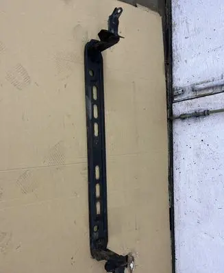 Volvo V60 Bottom radiator support slam panel 