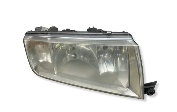 Skoda Fabia Mk1 (6Y) Headlight/headlamp 24636000 RHD