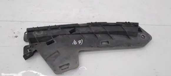 Volvo XC70 Front bumper mounting bracket 30796388