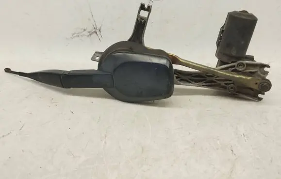 Mercedes-Benz E W124 Front wiper linkage and motor 0390241410