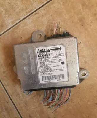 Renault Scenic II - Grand scenic II Airbag control unit/module 603989700 E189RG72611 8200411013