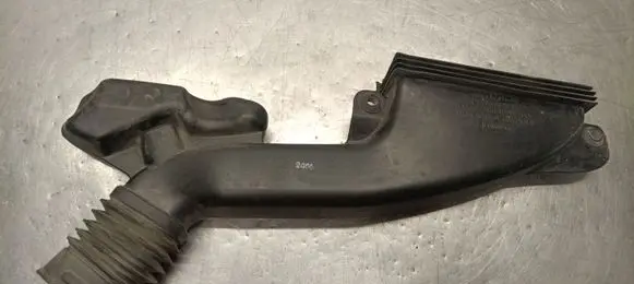 Ford Mondeo MK V Air intake duct part DG939C675BB