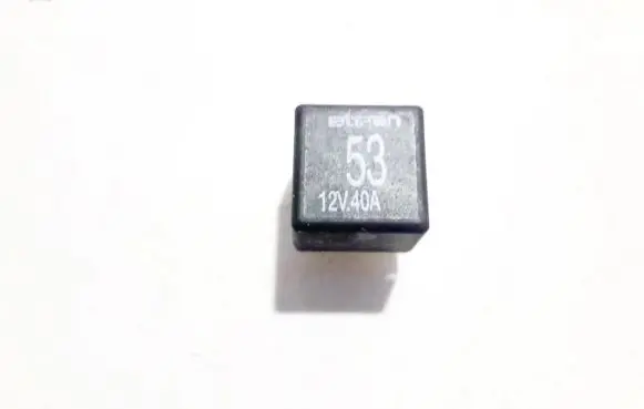 Volkswagen Golf IV Other relay 141951253b