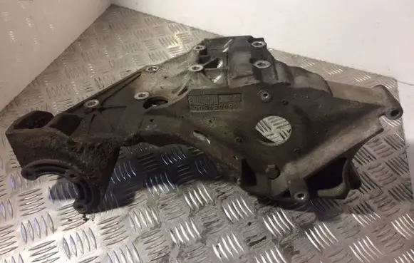 Chrysler Grand Voyager IV Fuel pump bracket 90512909G