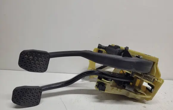 BMW 5 E60 E61 Pedal assembly 1161586