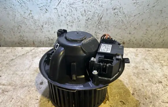 Heater fan/blower