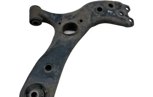 Toyota Prius (XW30) Front control arm