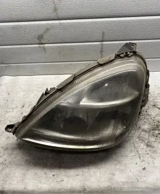 Mercedes-Benz A W168 Headlight/headlamp 0301152201