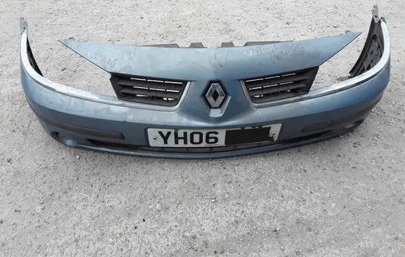 Renault Laguna II Front bumper G000146083