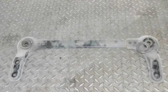 Nissan X-Trail T32 Front subframe