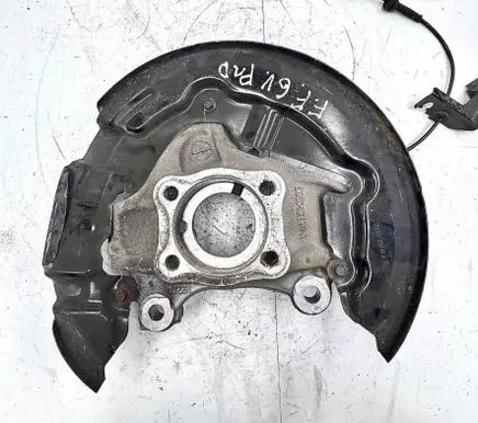 Ford Fusion II Front wheel hub DG9C3K170A