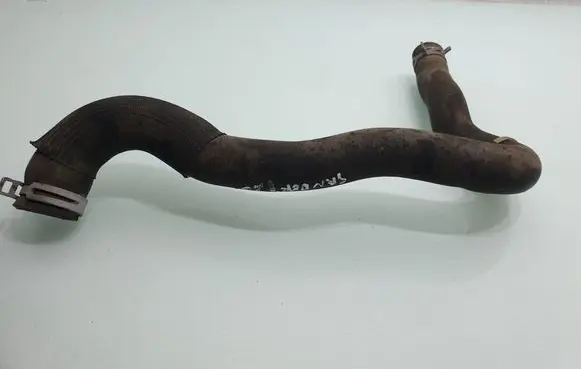 Dacia Sandero II Engine coolant pipe/hose