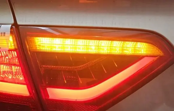Audi A5 8T 8F Rear/tail lights 8T0945093C IMPRK1489359