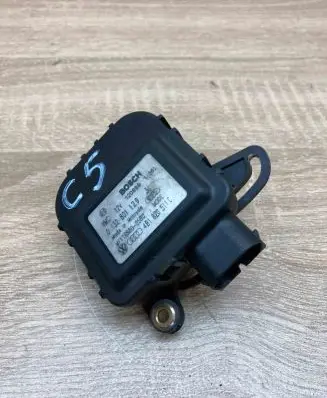 Audi A6 S6 C5 4B Speedometer (instrument cluster) 4B1820511C 0132801129 120899