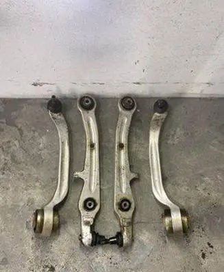 Audi A8 S8 D3 4E Front upper control arm/wishbone 