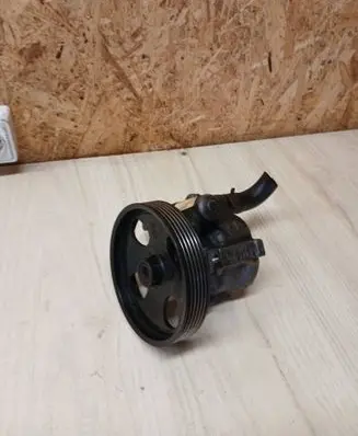 Renault Laguna II Power steering pump 26054891