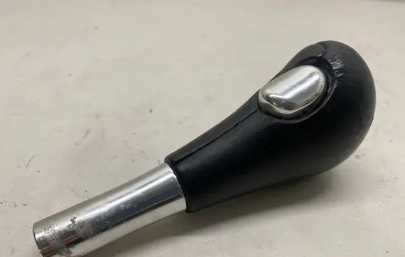 Audi A6 S6 C5 4B Gear lever shifter trim leather/knob 