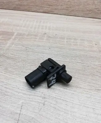 BMW 5 E39 Bonnet alarm switch sensor 8352229