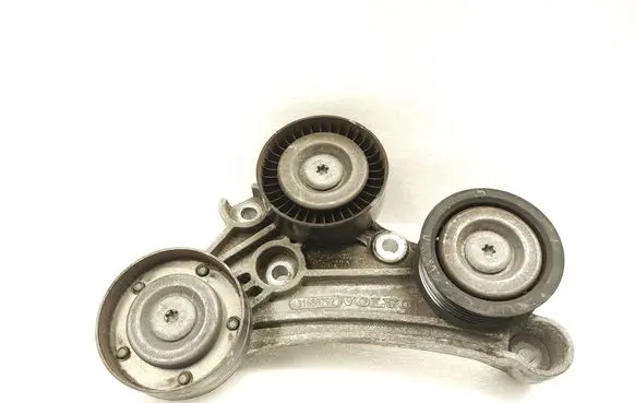 Volvo XC60 Generator/alternator belt tensioner 31686792