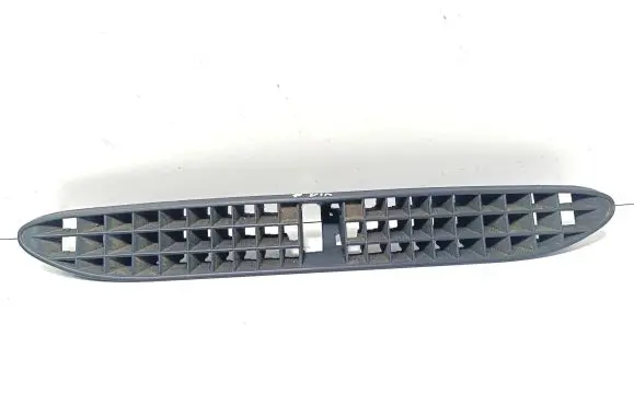 Audi A4 S4 B5 8D Dashboard air vent grill cover trim 8D0819635A