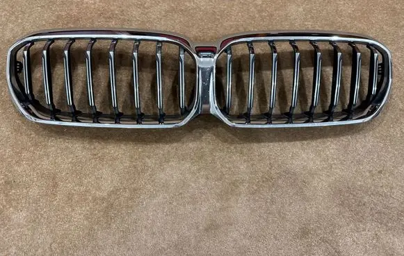 BMW 5 G30 G31 G38 Front grill 511318517811 18517811