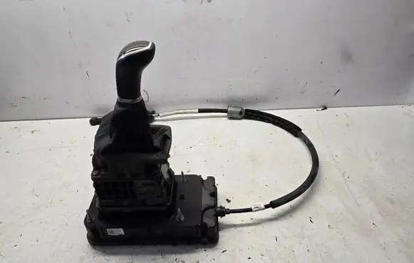 Opel Grandland X Gear selector/shifter in gearbox 9815902780