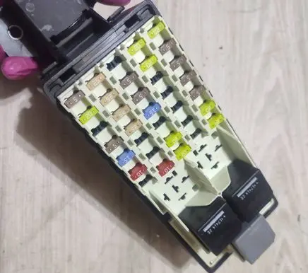 Jaguar F-Pace Fuse box set 