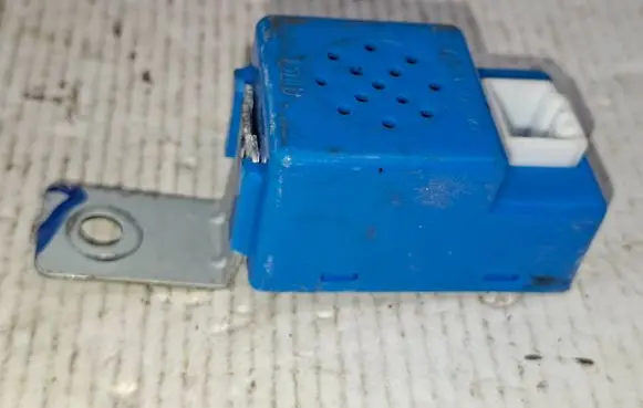 Hyundai ix35 Horn signal 957103K000