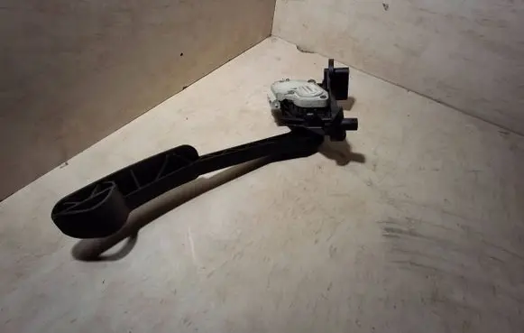 Volvo S80 Accelerator throttle pedal 30666660 6PV00853700