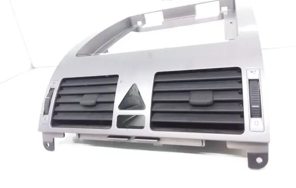 Volkswagen Touran I Dash center air vent grill 1T1819728D