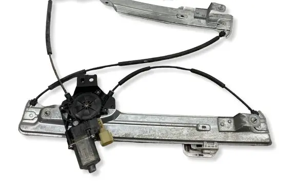 Ford Kuga II Front door window regulator with motor 