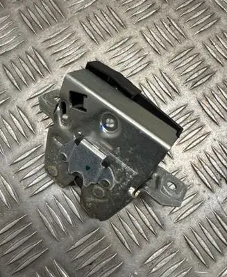 Mercedes-Benz A W176 Tailgate/trunk/boot lock/catch/latch A2467400035