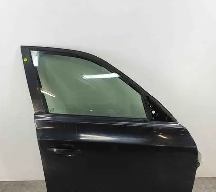 BMW X3 E83 Front door 3451016