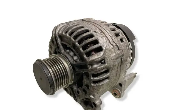 Volkswagen Golf VI Generator/alternator 06F903023F 0124525091