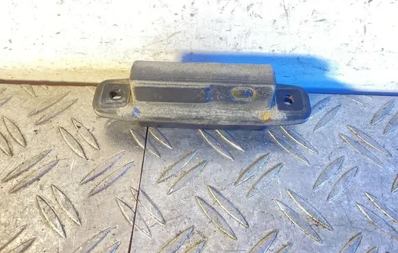 Toyota RAV 4 (XA40) Tailgate opening switch 