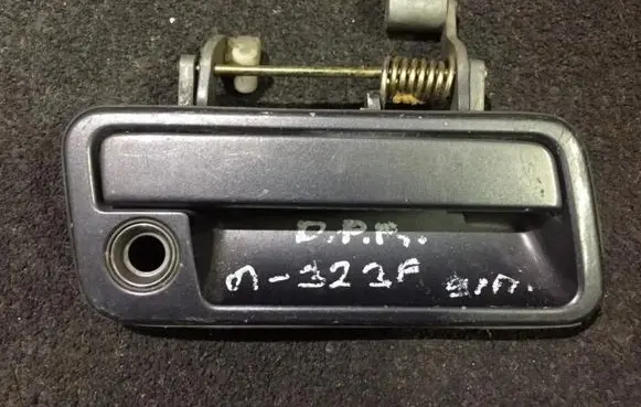 Mazda 323 F Front door exterior handle