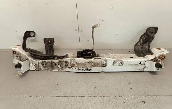 Top upper radiator support slam panel