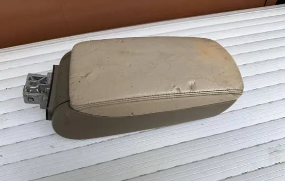 Audi A6 S6 C6 4F Armrest 4F0864114