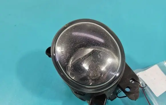 Mercedes-Benz C W204 Front fog light 0305076002 IMPRK1584767