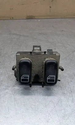 Mercedes-Benz ML W163 Electric window control switch 1638203110 03751610