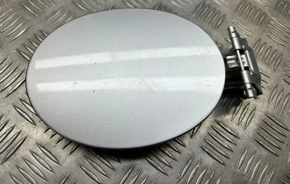 Mazda 3 I Fuel tank cap BN8V