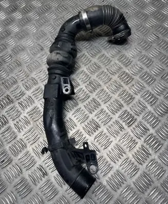 Intercooler hose/pipe