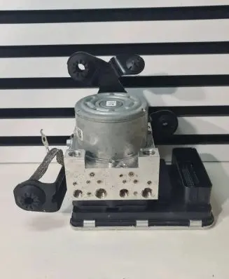 Volvo XC90 ABS Pump P31680101 31680098
